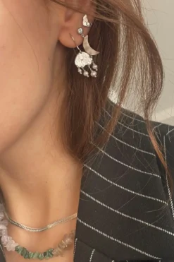 Stbig Goldenen Splash Earring – Elegant Pearls Silver