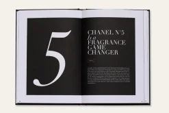 The Essence Of Chanel HS1009